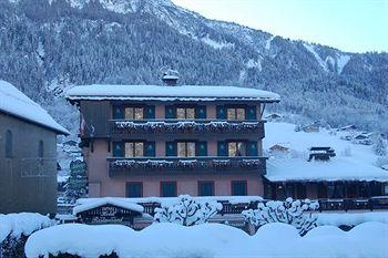 Auberge Le Beau Site Les Houches Rue de l'Eglise