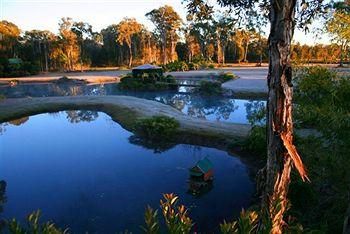 Lake Weyba Cottages Noosa 79 Clarendon Road