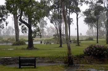 Lake Weyba Cottages Noosa 79 Clarendon Road