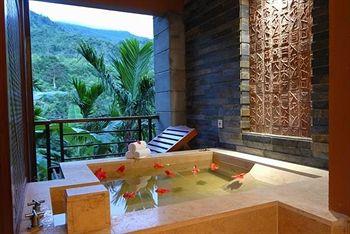 Narada Tropical Resort Sanya Qixianling National Hot Spring Resort Forest