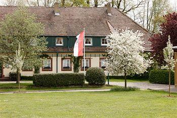 Romantik Hotel Linslerhof Uberherrn Linslerhof 1
Überherrn