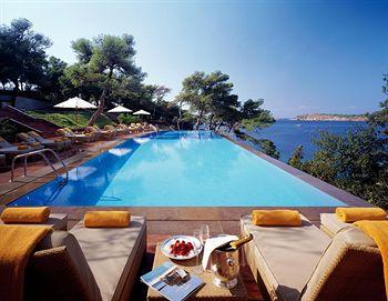 Arion Spa & Resort Vouliagmeni 40 Apollonos Street