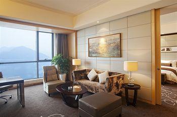 Crowne Plaza Yichang Hotel Spe 169 Yanjiang Ave,Wujiagang