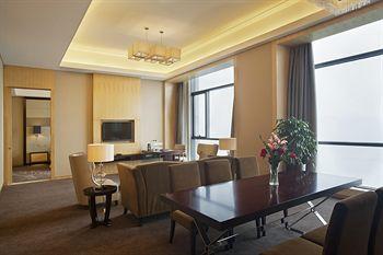 Crowne Plaza Yichang Hotel Spe 169 Yanjiang Ave,Wujiagang