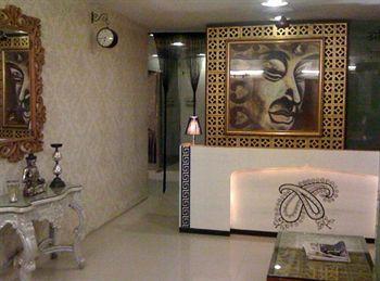 Hotel Sarin Inn 14, Mehmoorganj Road, Sigra