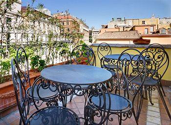 Cinquantatre Hotel Rome Via di San Basilio 53