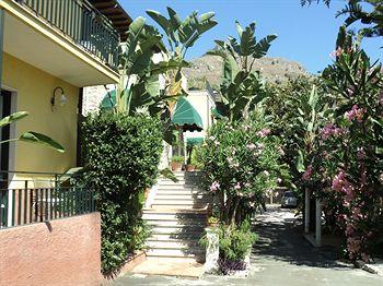 Baia Delle Sirene Mare Hotel Taormina via Nazionale 163