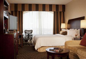 Hilton Garden Inn Downtown Austin 500 North IH-35