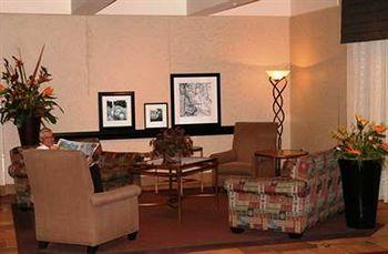 Hampton Inn Lake Havasu City 245 London Bridge Road