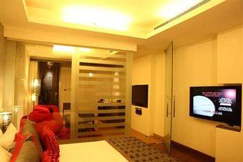 Mosaic Hotel Noida C – 1, Sector – 18