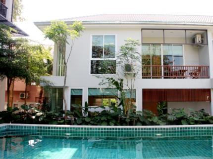 Tamnak Resort Pattaya 365/8-10 Pratamnak road Soi 6 (Soi Orrisa) Moo 12, Nongprue