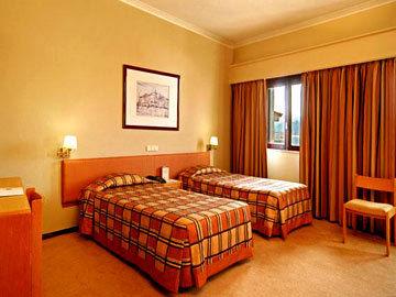 Comfort Inn Almedina Coimbra Av. Fernao De Magalhaes 199