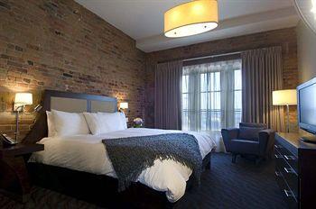 Hotel Nelligan Montreal 106 Saint-Paul Street West