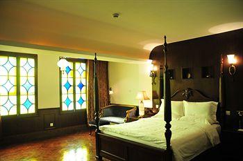 Chillon Castle Hotel Suzhou No.186 Zhuhui Road, Canglang District