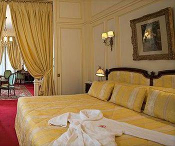 Hotel Raphael Paris 17 Avenue Kleber