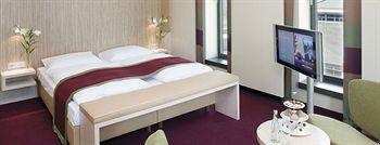 Movenpick Hotel Frankfurt City Den Haager Strasse 5