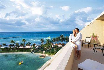 Dreams Cancun Resort & Spa Punta Cancún s/n, Zona Hotelera