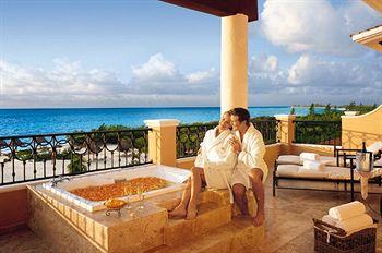 Secrets Capri Riviera Cancun Resort Playa del Carmen Carretera Federal 387 Km. 299