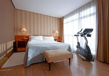 Tryp Orly Hotel San Sebastian Plaza De Zaragoza 4