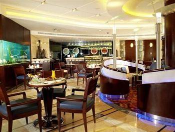 Al Murooj Rotana Hotel Dubai Al Saffa Street P.O. Box 117546