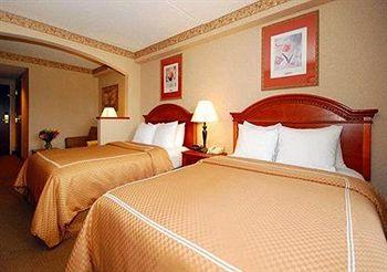 Comfort Suites Danbury 89 Mill Plain Rd