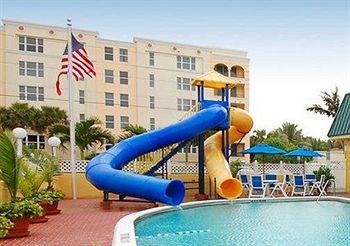 Comfort Inn Oceanside Deerfield Beach 50 S. Ocean Drive (A1A)