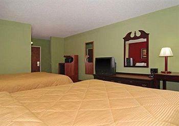 Comfort Inn & Suites Fort Lauderdale 3551 West Commercial Boulevard