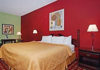 Comfort Inn & Suites Fort Lauderdale 3551 West Commercial Boulevard