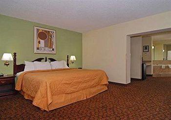 Comfort Inn & Suites Fort Lauderdale 3551 West Commercial Boulevard