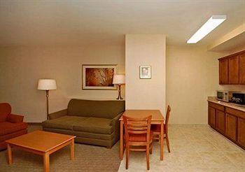 Comfort Suites Glendale (Arizona) 9824 W Camelback Rd