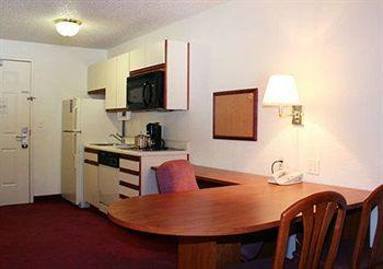 Suburban Extended Stay Hotel Green Bay 1125 East Mason Street