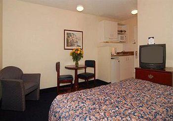 Suburban Extended Stay Hotel Hampton (Virginia) 1616 Hardy Cash Drive