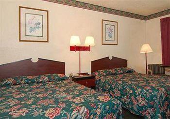 Econo Lodge Hollywood (Florida) 1725 Taft St