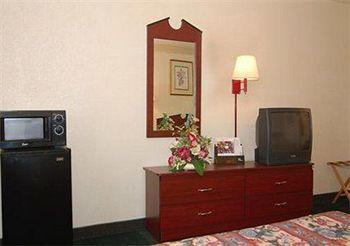 Econo Lodge Hollywood (Florida) 1725 Taft St