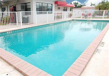 Econo Lodge Hollywood (Florida) 1725 Taft St