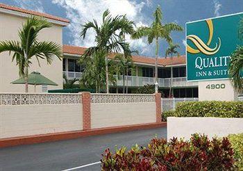 Quality Inn & Suites Boulevard Hollywood 4900 HOLLYWOOD BLVD