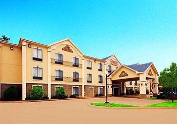 Comfort Suites Lufkin 4402 S. First St.