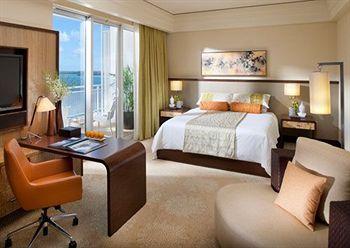 Mandarin Oriental Hotel Miami 500 Brickell Key Drive