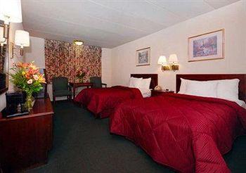 Comfort Inn Cedar Point South Milan (Ohio) 11020 Milan Rd. I-80/90 & 250N