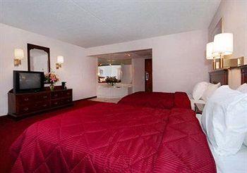 Comfort Inn Cedar Point South Milan (Ohio) 11020 Milan Rd. I-80/90 & 250N