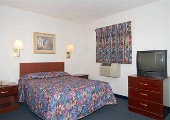 Suburban Extended Stay Hotel South Orange Park 1656 WELLS ROAD