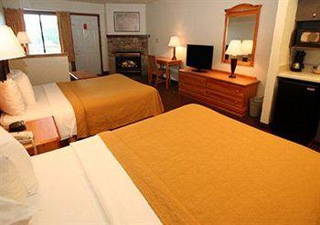 Quality Inn & Suites Dollywood Lane Pigeon Forge 3756 PARKWAY