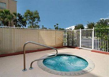 Comfort Suites Sawgrass Tamarac 8301 West Commercial Boulevard