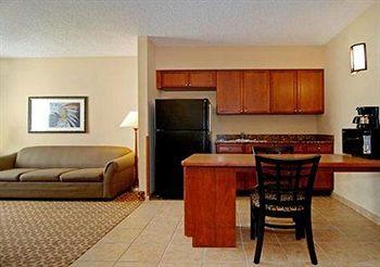 Mainstay Suites Tamarac 8301-B W. Commercial