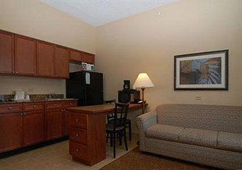 Mainstay Suites Tamarac 8301-B W. Commercial