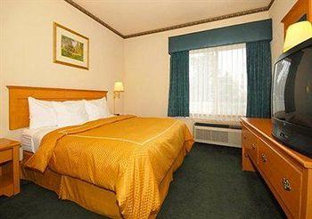 Comfort Suites Tulare 1021 NORTH BLACKSTONE