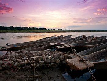 Maruni Sanctuary Lodge Chitwan Kumrose Community Forest