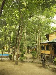 Maruni Sanctuary Lodge Chitwan Kumrose Community Forest