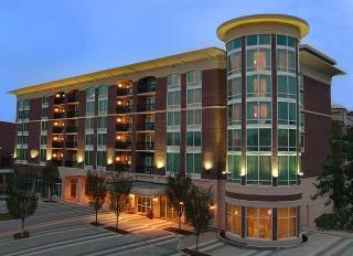 Hampton Inn & Suites Greenville - Downtown 171 Riverplace