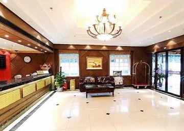 City View Xuhui Hotel Shanghai Lane 168, 3 Zhaojiabang Road, Xuhui District